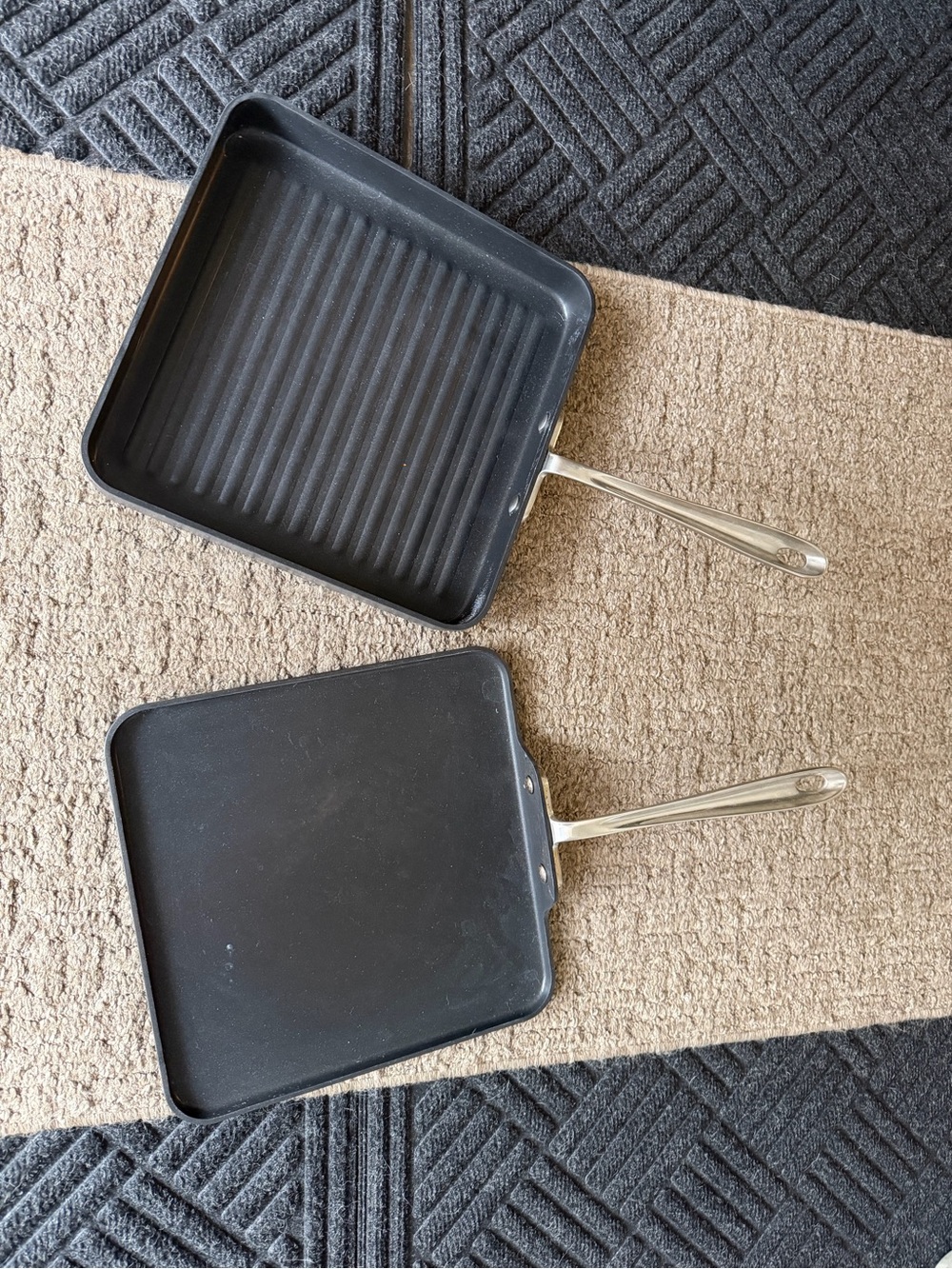 ALL-CLAD Square Grill and Griddle Pan Set (2)